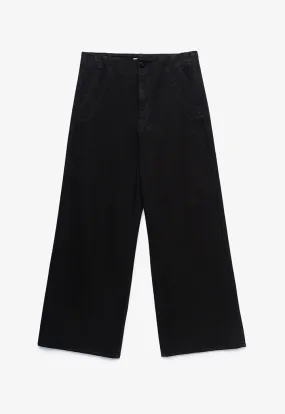 Solid Pleated Waist Wide Leg Jeans