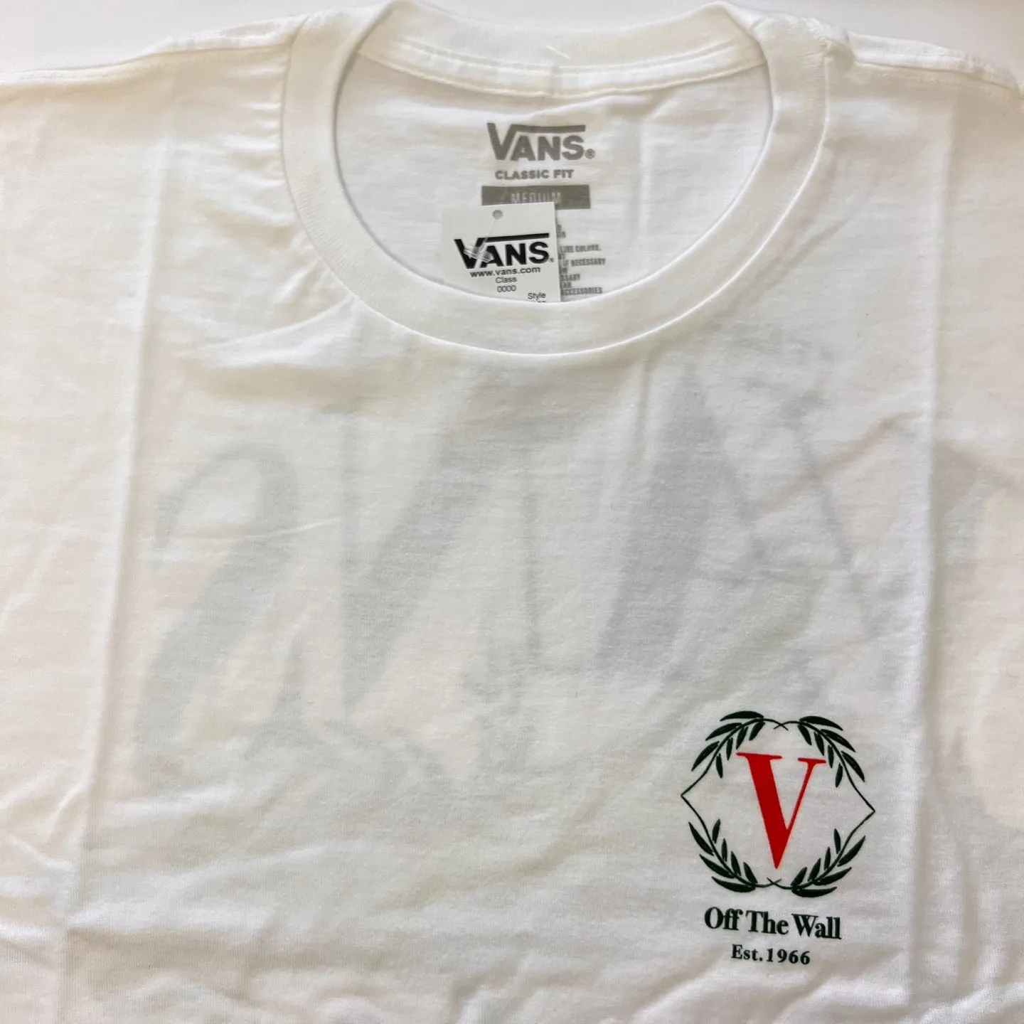 VANS Leisure Activity Graphic T-Shirt